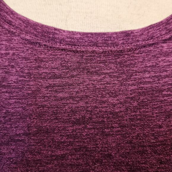 Bundle of Women's Short Sleeve Shirts - Picture 9 of 12